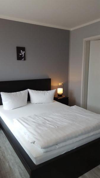 Kleines Zweibettzimmer